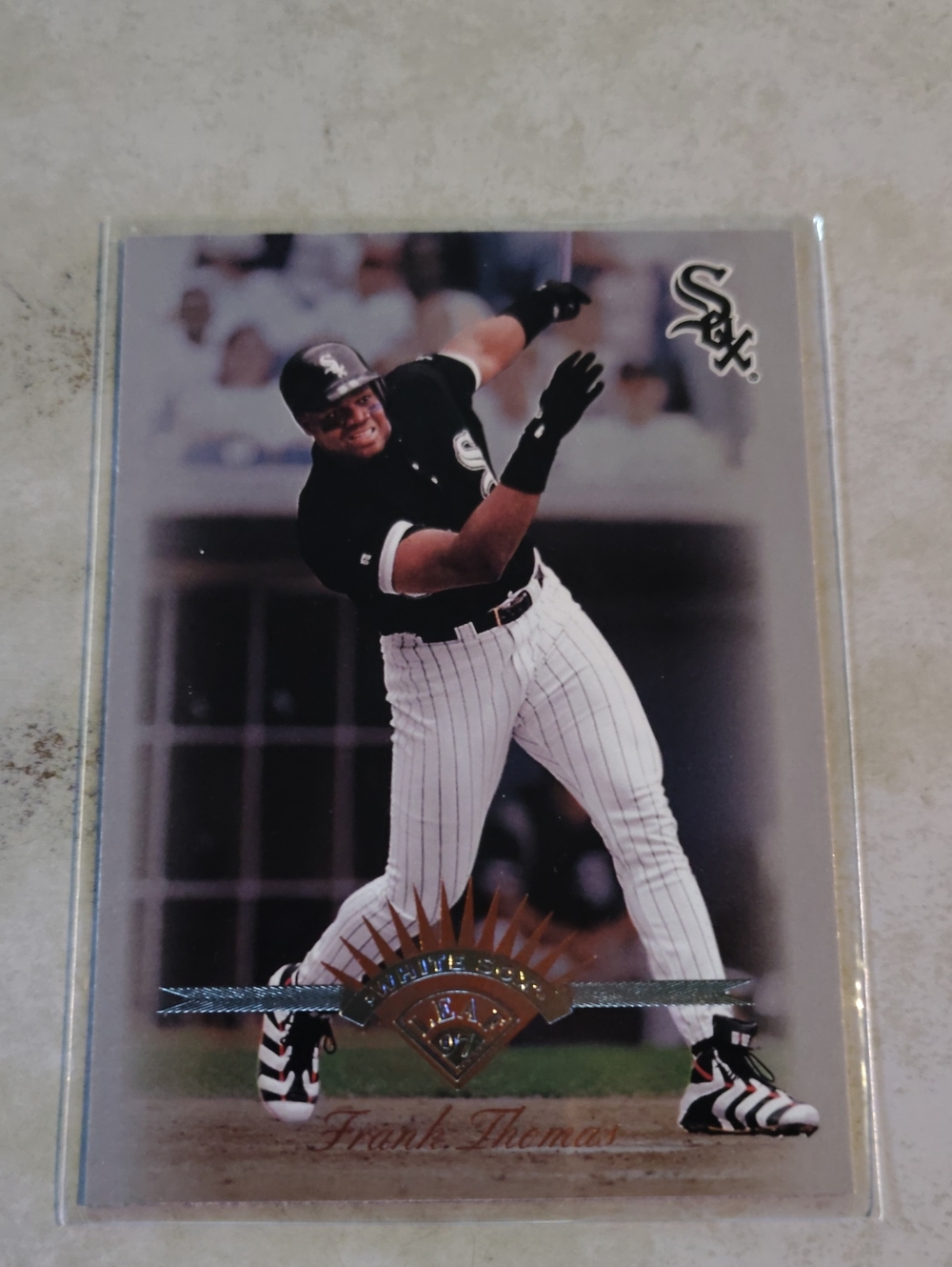 Frank Thomas 1997 Leaf #107 Chicago White Sox Baseball Card